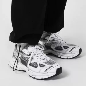 Laufschuhe, Freizeitschuhe, klobige Turnschuhe, Laufschuhe, Freizeitschuhe, atmungsaktive Turnschuhe